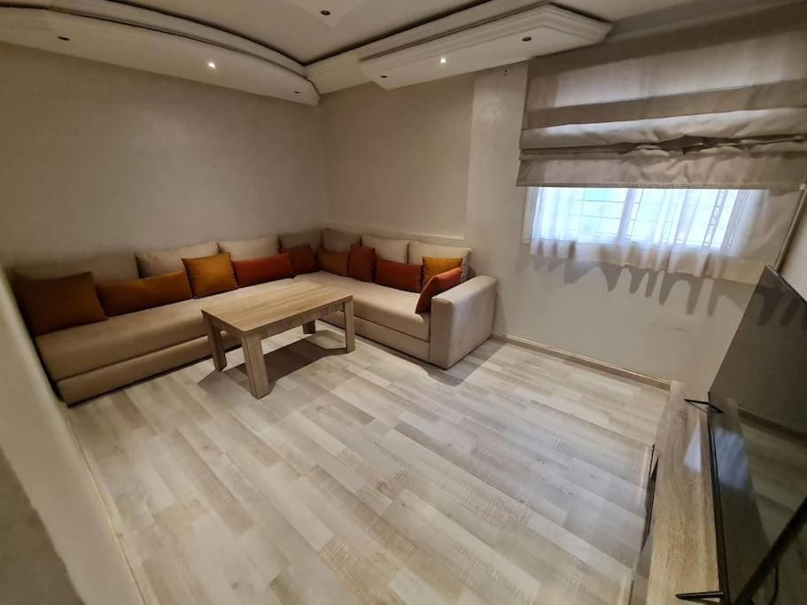 Appartement 2 ch Clim fibre parking Agadir Apartment in Agadir