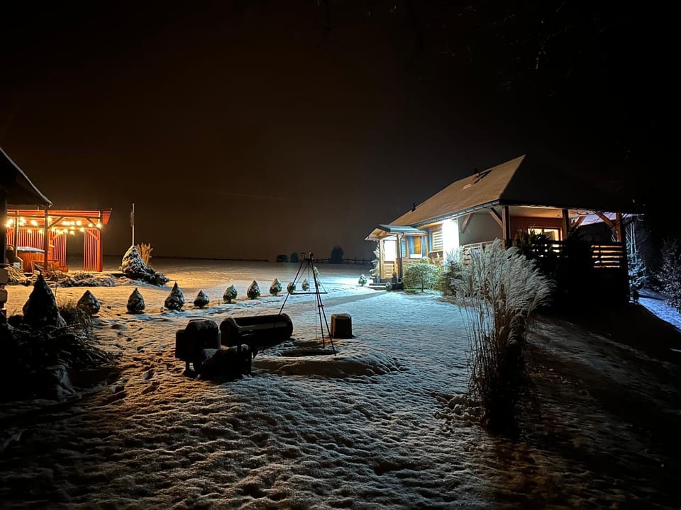 Bąbelkowa Chata Beskidy Domek z Balią Jacuzzi Villa in Poland