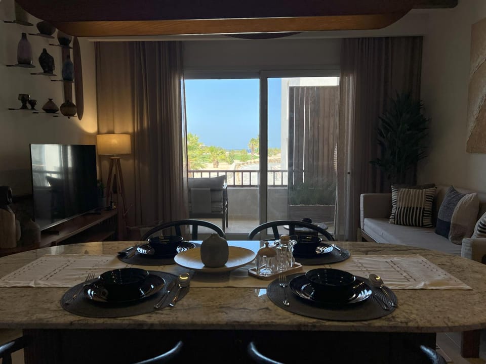 Casa De Madera - 1BR Sea & Golf View - Soma Bay Apartment in Red Sea Governorate