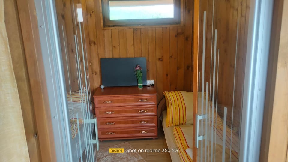 apartament w ogrodzie Campground/ 
RV Resort in Lower Silesian Voivodeship