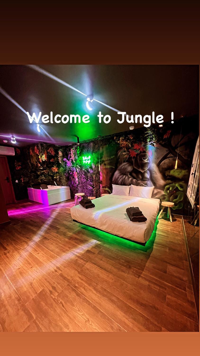 Jungle ! Jacuzzi centre Marrakech expérience Apartment in Marrakesh