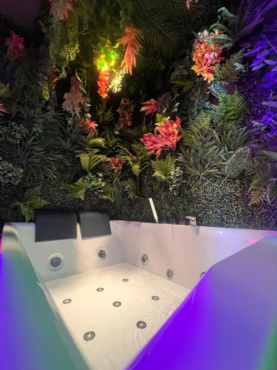 Jungle ! Jacuzzi centre Marrakech expérience Apartment in Marrakesh