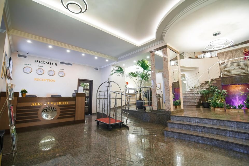 Lobby or reception, Other