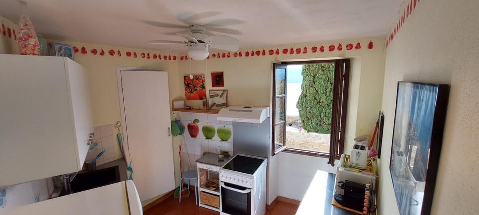 Maison de village sur la citadelle de Calvi House in Calvi