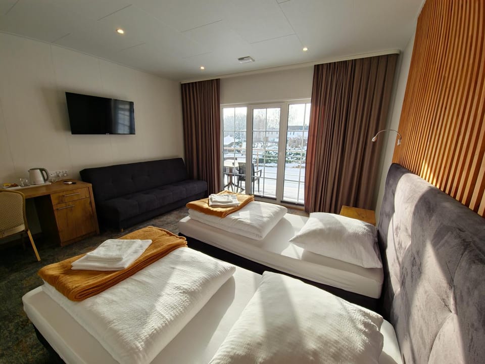 Pałac Siemczyno Hotel in West Pomeranian Voivodeship, Poland