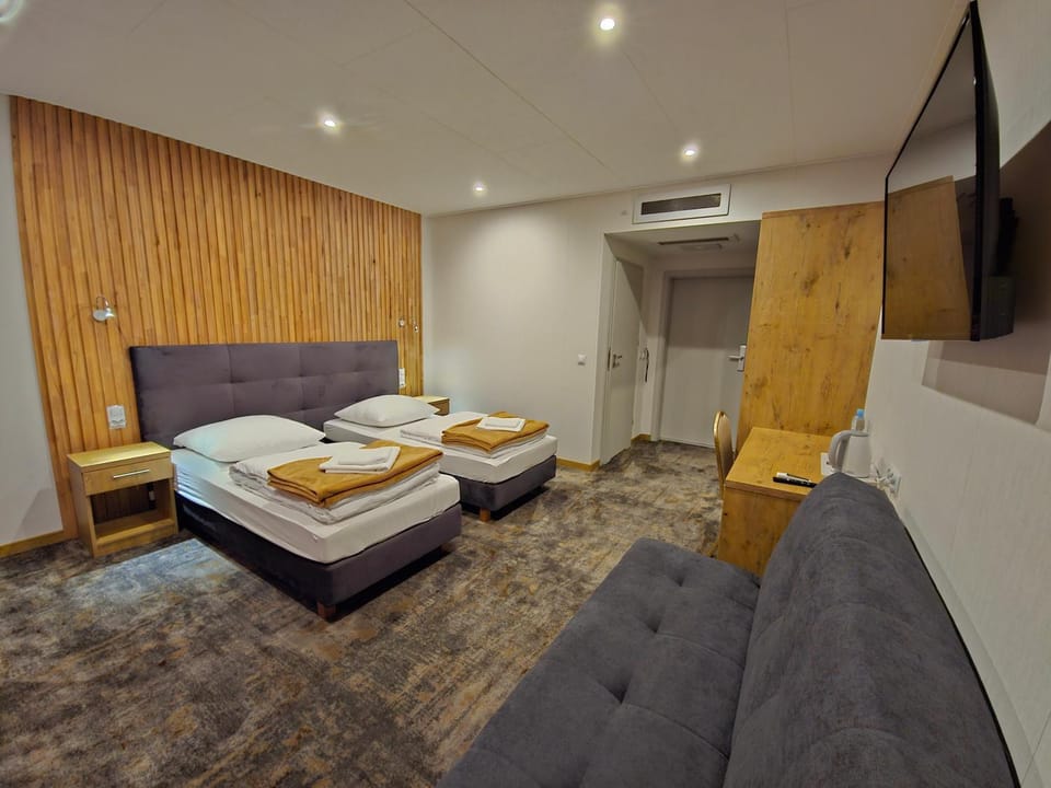 Pałac Siemczyno Hotel in West Pomeranian Voivodeship, Poland