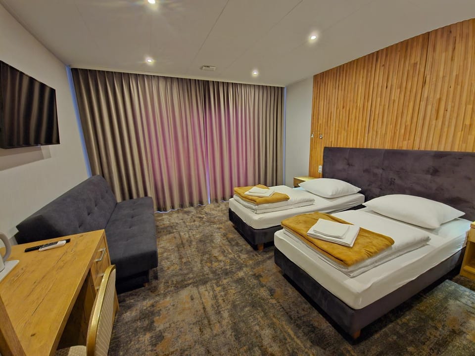 Pałac Siemczyno Hotel in West Pomeranian Voivodeship, Poland