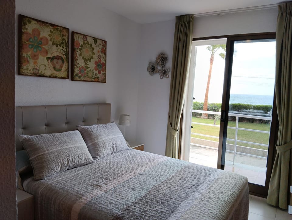 Apartamento en primera línea de mar Apartment in Vinaròs