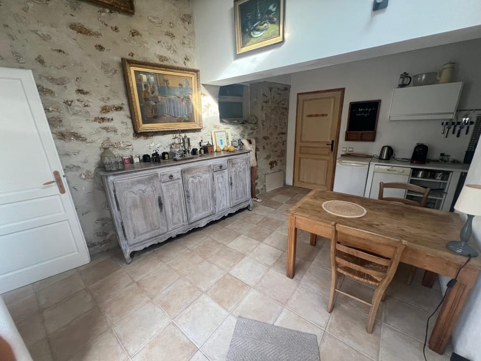 BedandBeige, La Belle Etape Bed and Breakfast in Île-de-France