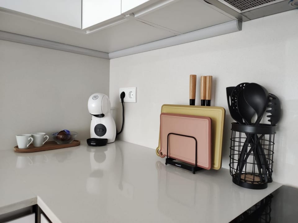 Coffee/tea facilities, Kitchen or kitchenette