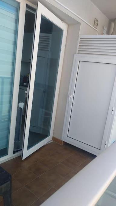 VILLA ANAIS. Apartamento con piscina en ático. Apartment in Cambrils