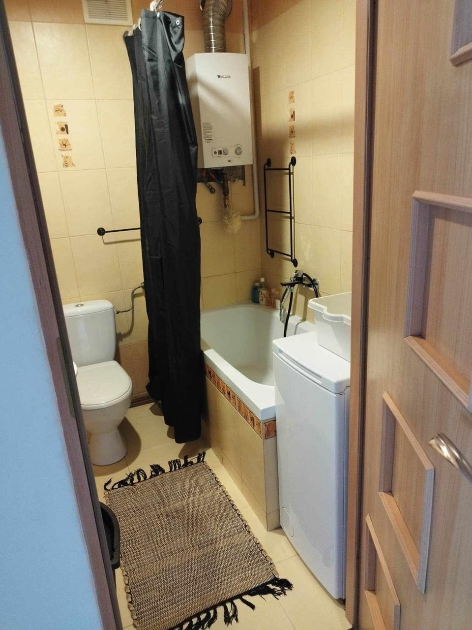 Shower, Toilet, Bathroom, Bath, towels