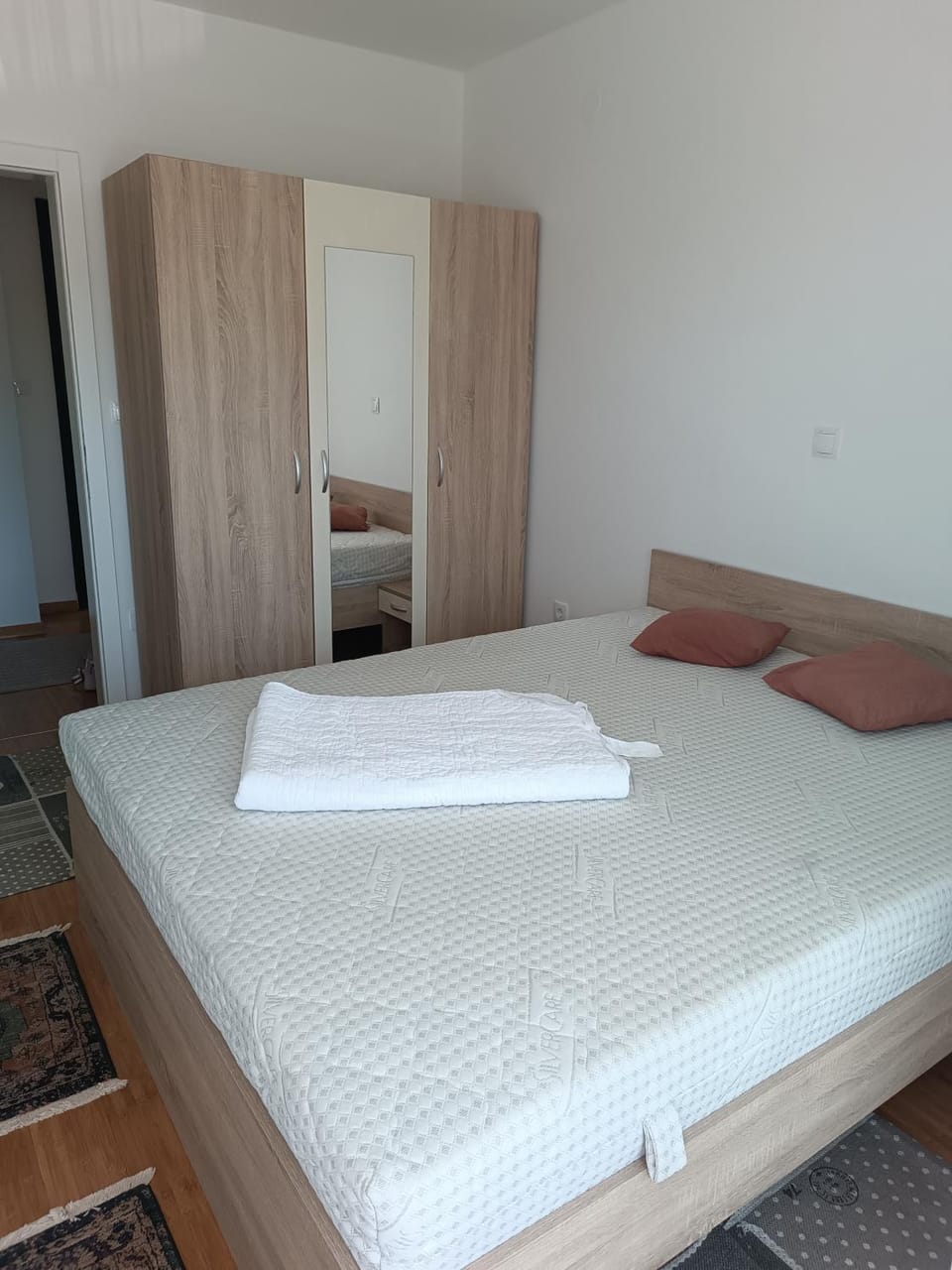 Bed, Bedroom, wardrobe