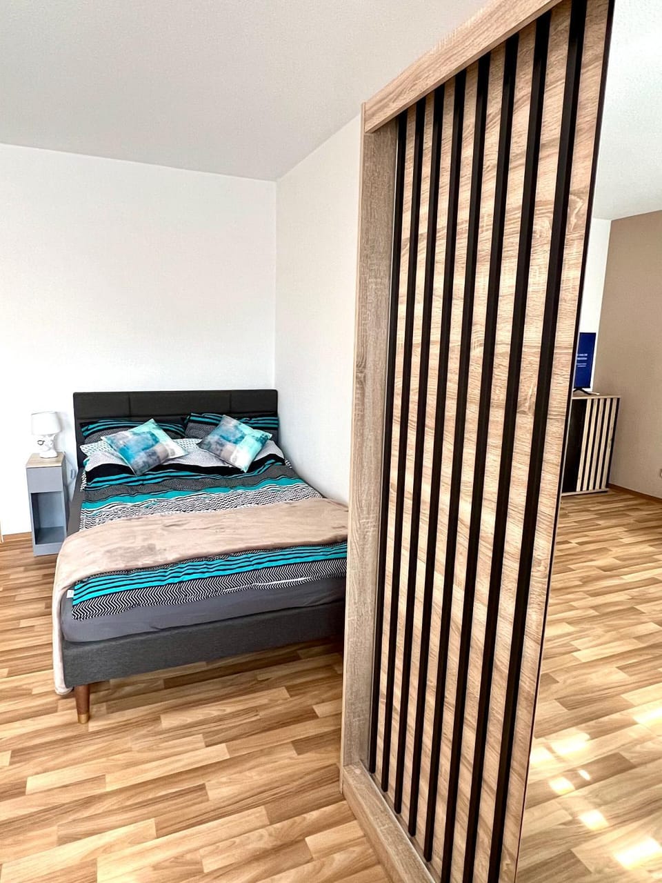 Bed, Photo of the whole room, Bedroom, wardrobe