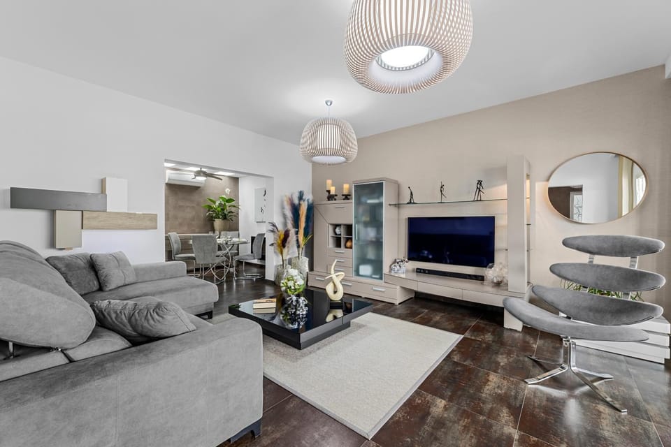 TV and multimedia, Living room