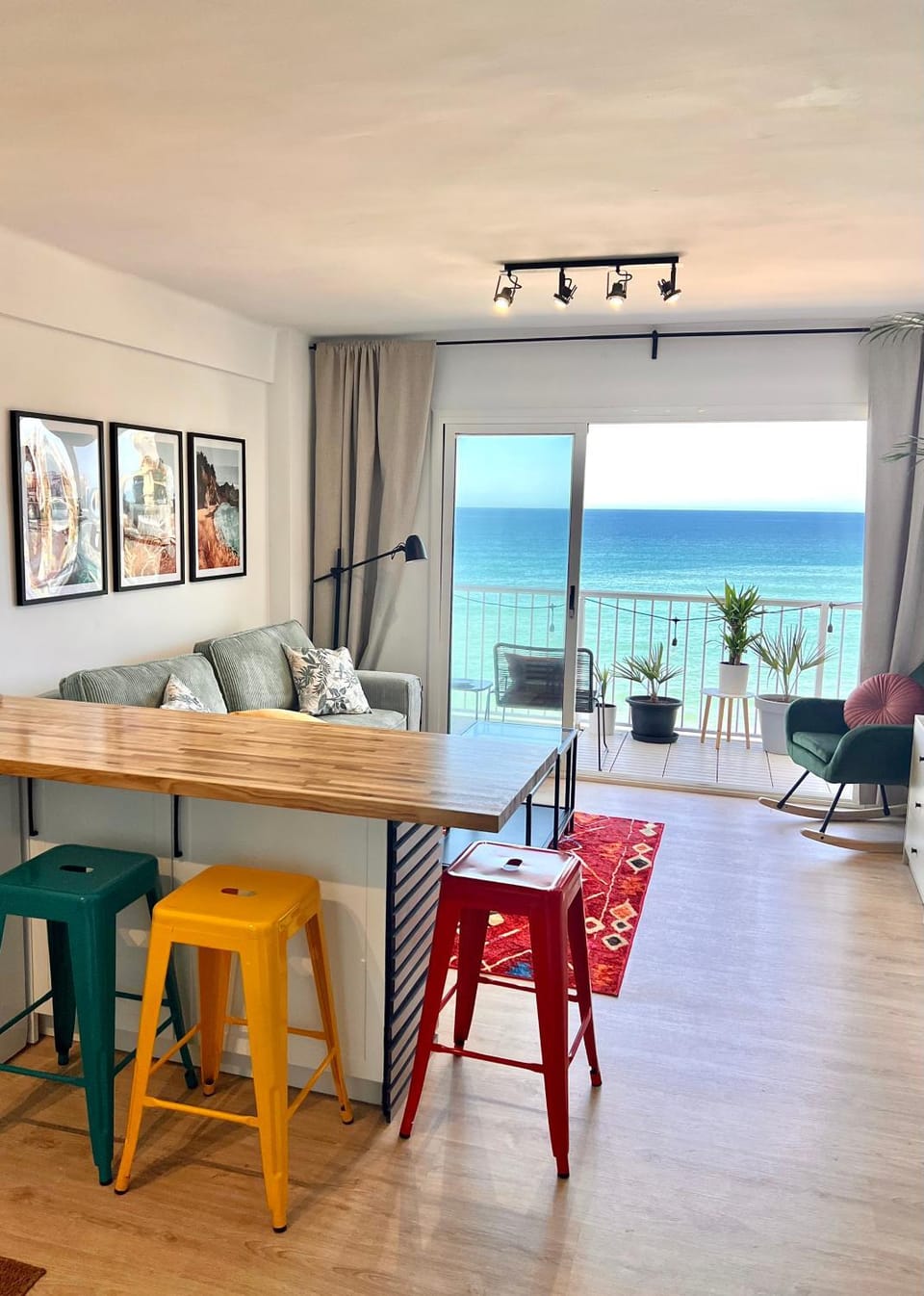 Living room, Seating area, Dining area, Sea view