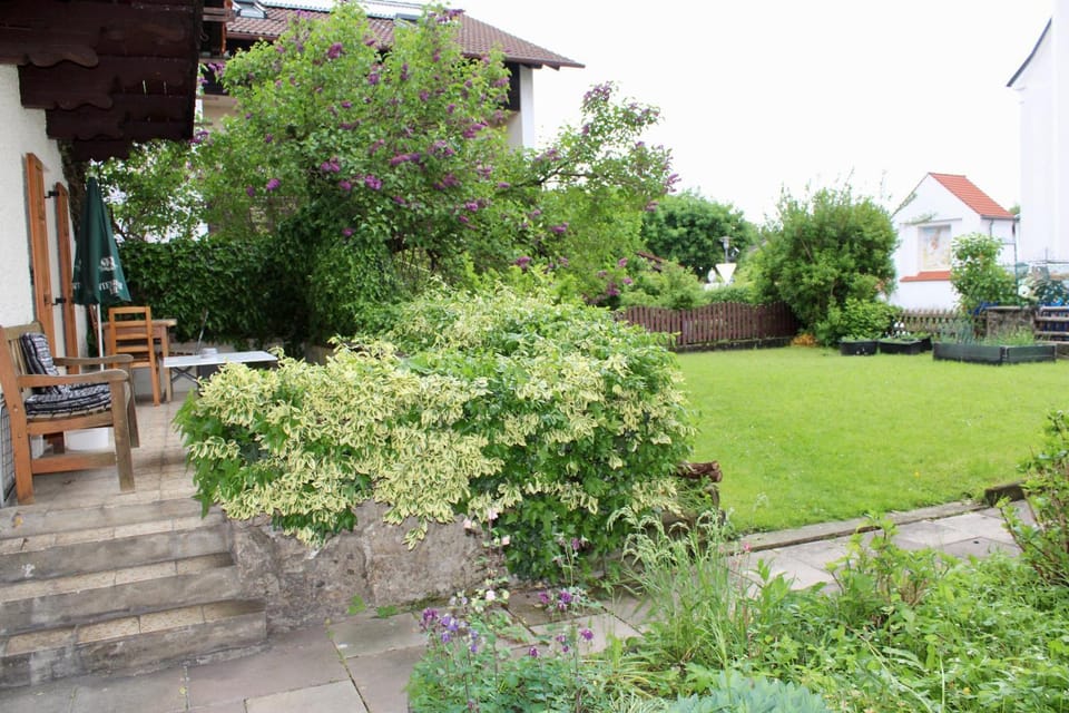 Ferienhaus mit Garten für bis zu 6 Personen House in Rosenheim