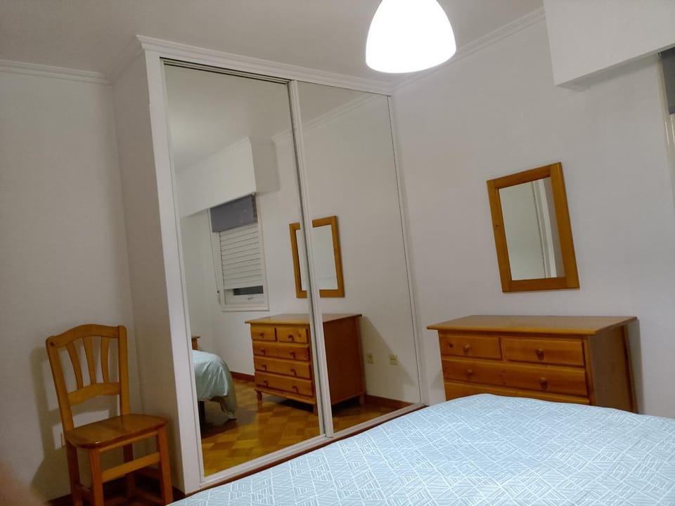 Bedroom, wardrobe