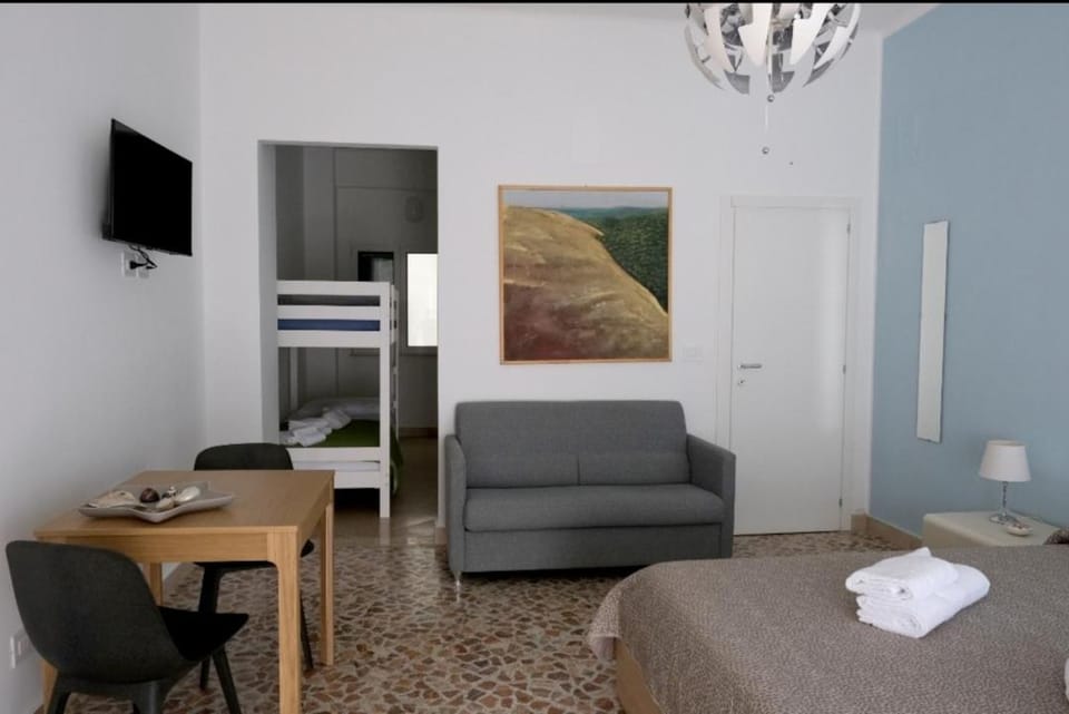 Sole & Luna Guest House Vacation rental in Bari