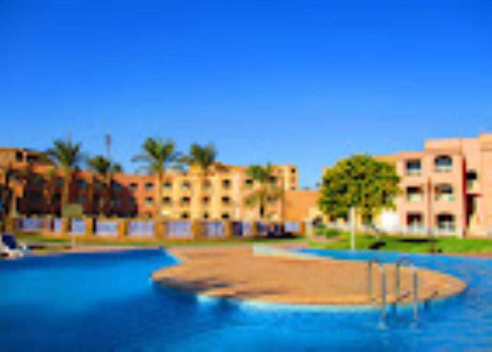 بورتو South Beach ELSOKHNA For family Apartment in Egypt