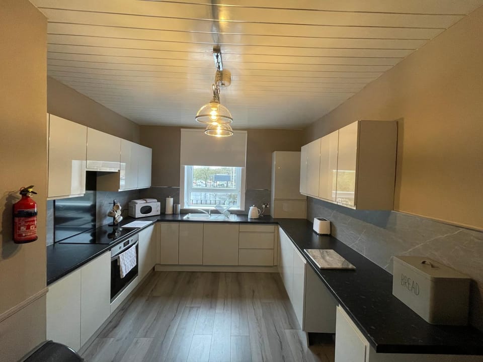 Gateway to the Loch Apartment in Scotland