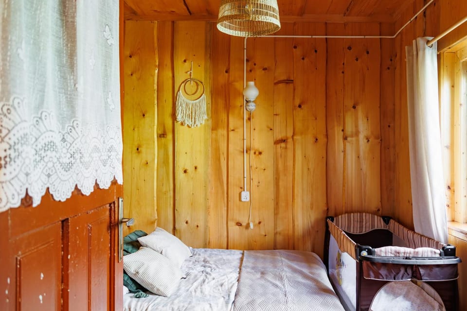Bed, Photo of the whole room, Bedroom, cot