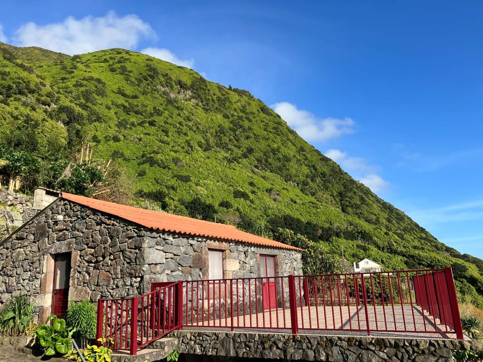 Property building, Natural landscape, Mountain view, Sea view