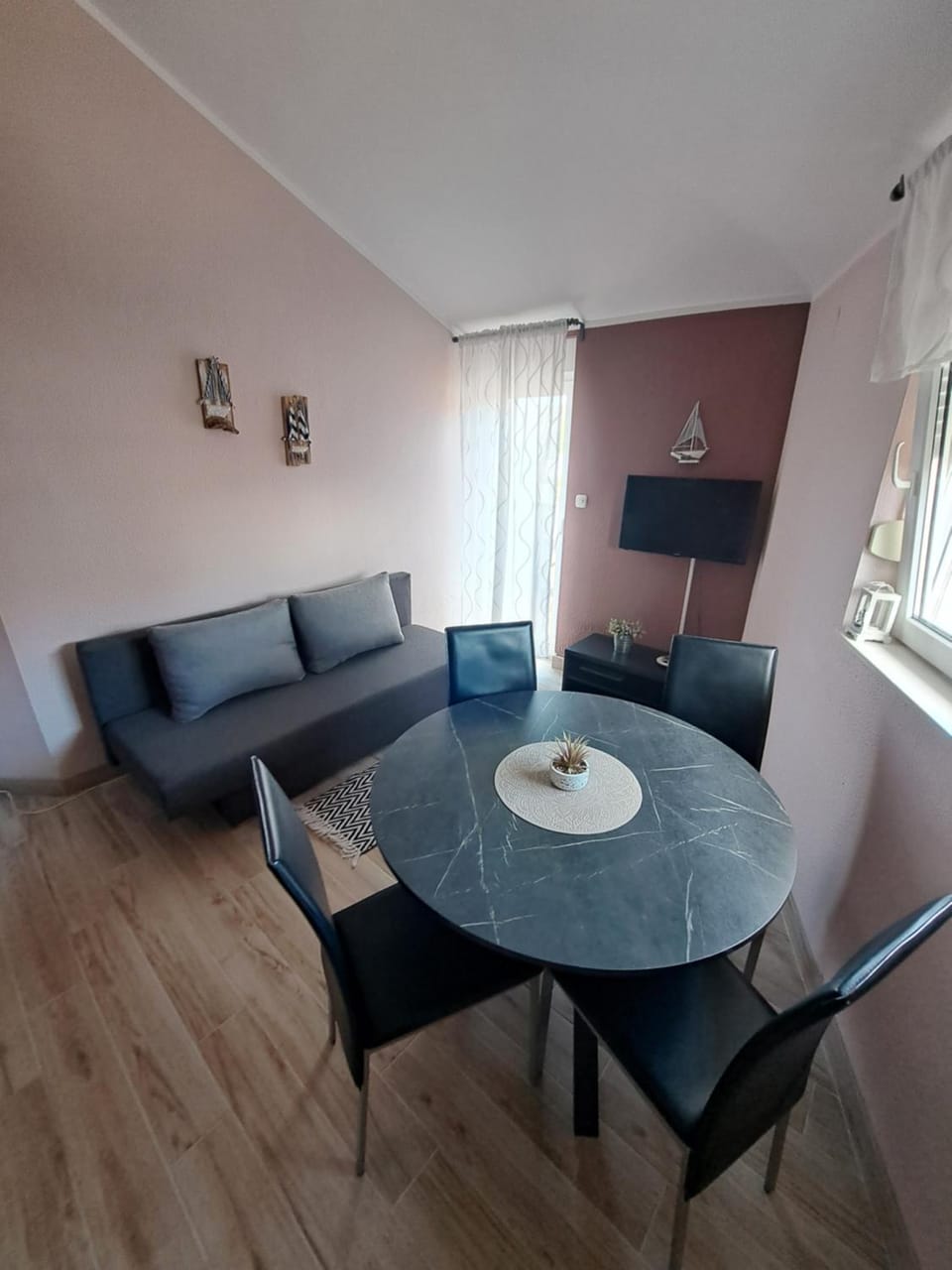 Apartment 4D Apartment in Lopar