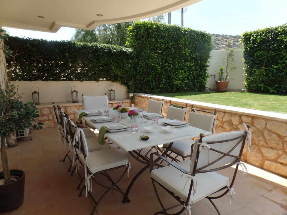 Balcony/Terrace, furniture