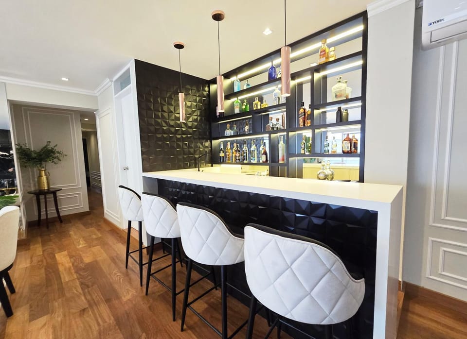 Lounge or bar