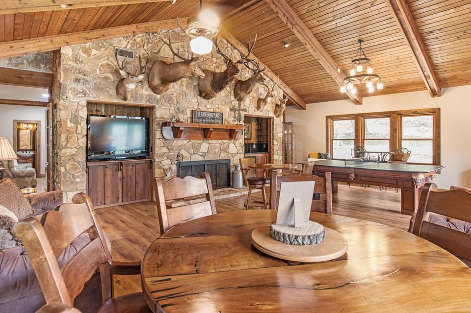 Lodge at Forse Mountain Ranch Bed and Breakfast in Rio Grande