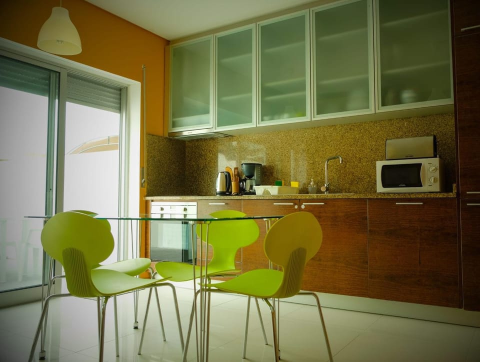 Kitchen or kitchenette, Communal kitchen, kitchen