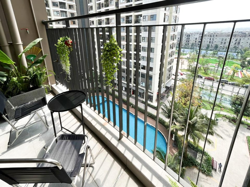 Balcony/Terrace, Swimming pool