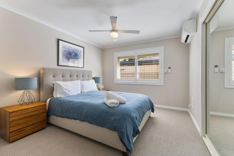 Occy's at Fingal Bay House in Fingal Bay
