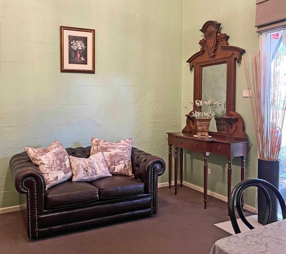 Gold and Grapes Garden Suites Apartment in Rutherglen