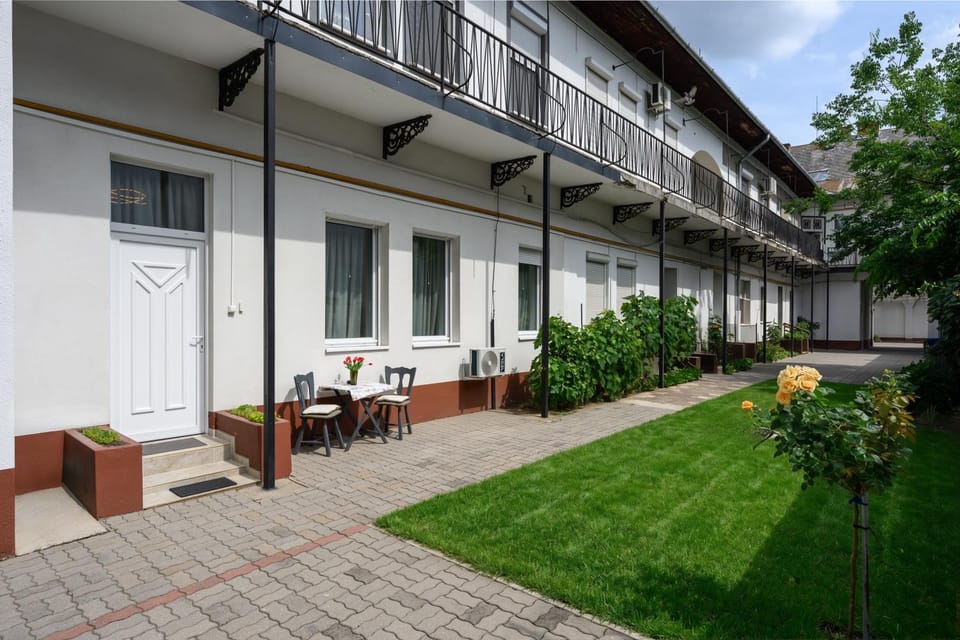 Garden, Balcony/Terrace, Garden view