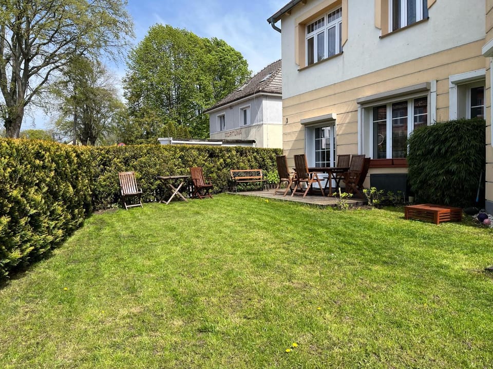 Garden, Balcony/Terrace
