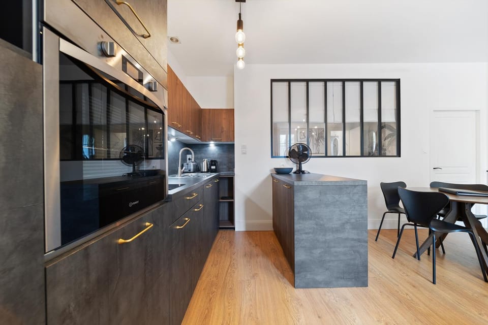 Coffee/tea facilities, minibar, pet friendly, kitchen