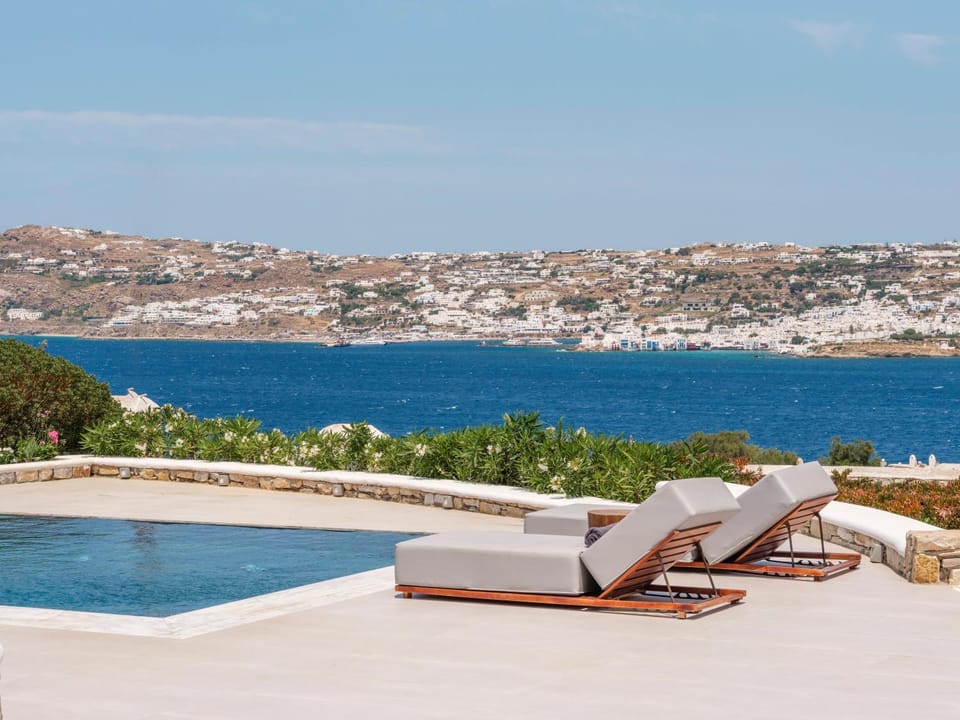 Sea view, Swimming pool