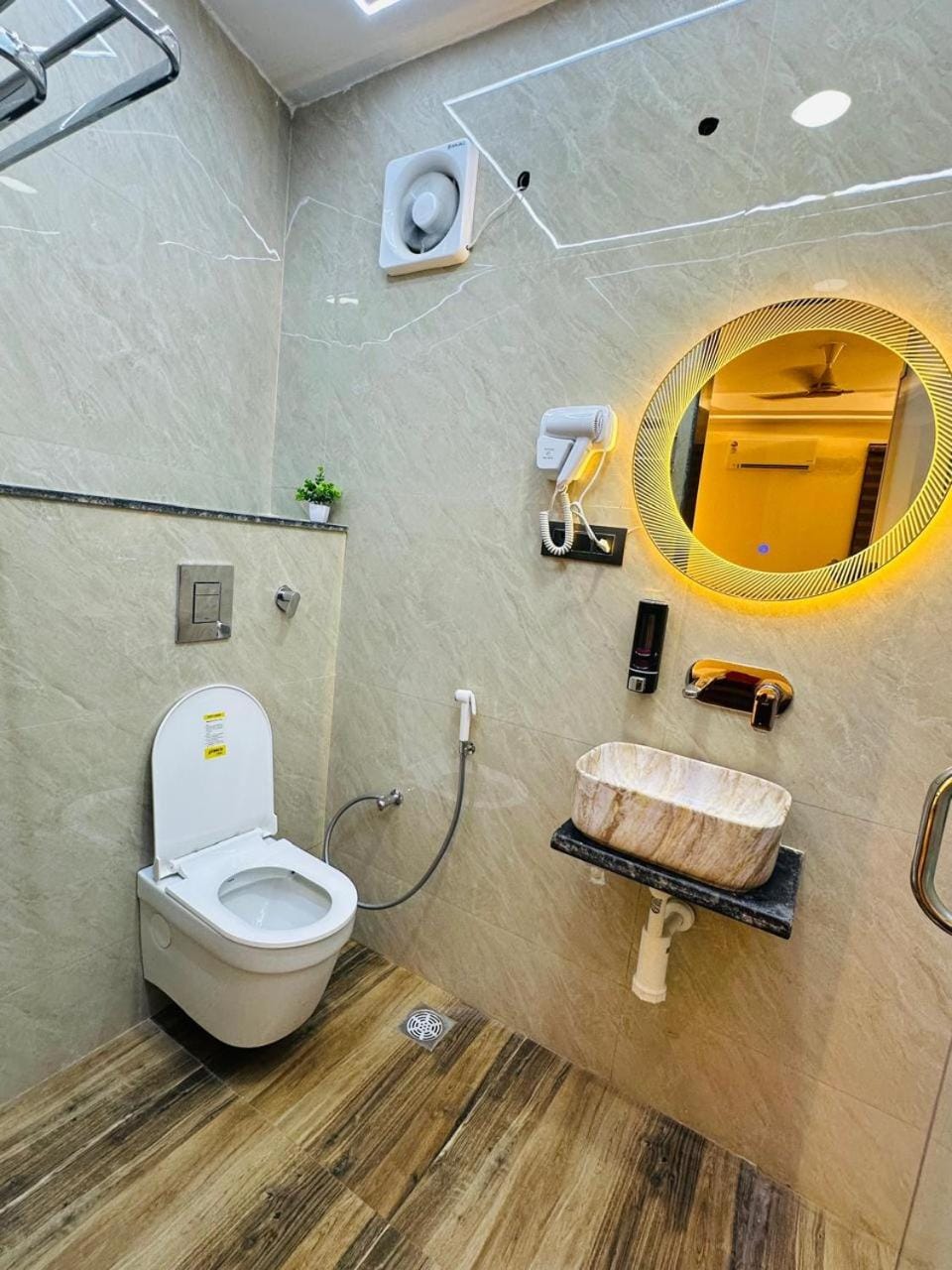 Shower, Toilet, Bathroom, bidet