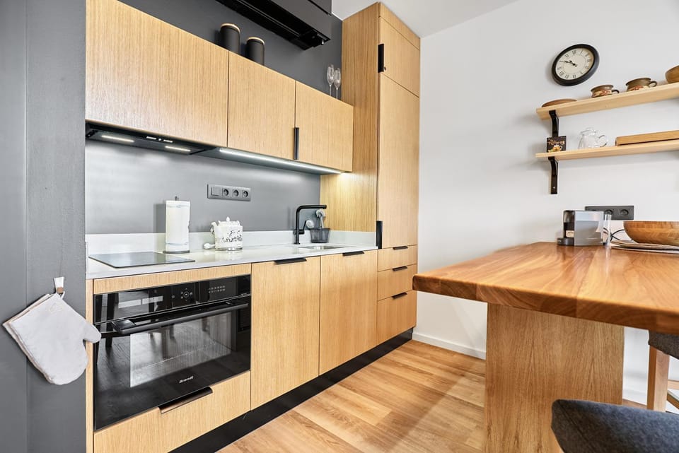 Coffee/tea facilities, Kitchen or kitchenette, dishwasher, minibar, pet friendly, stove