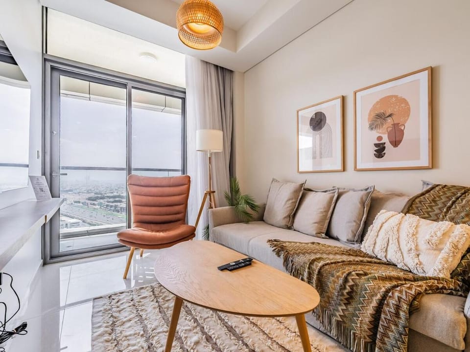 Modern and Cozy Condo With Unobstructed City Views Apartment in Dubai