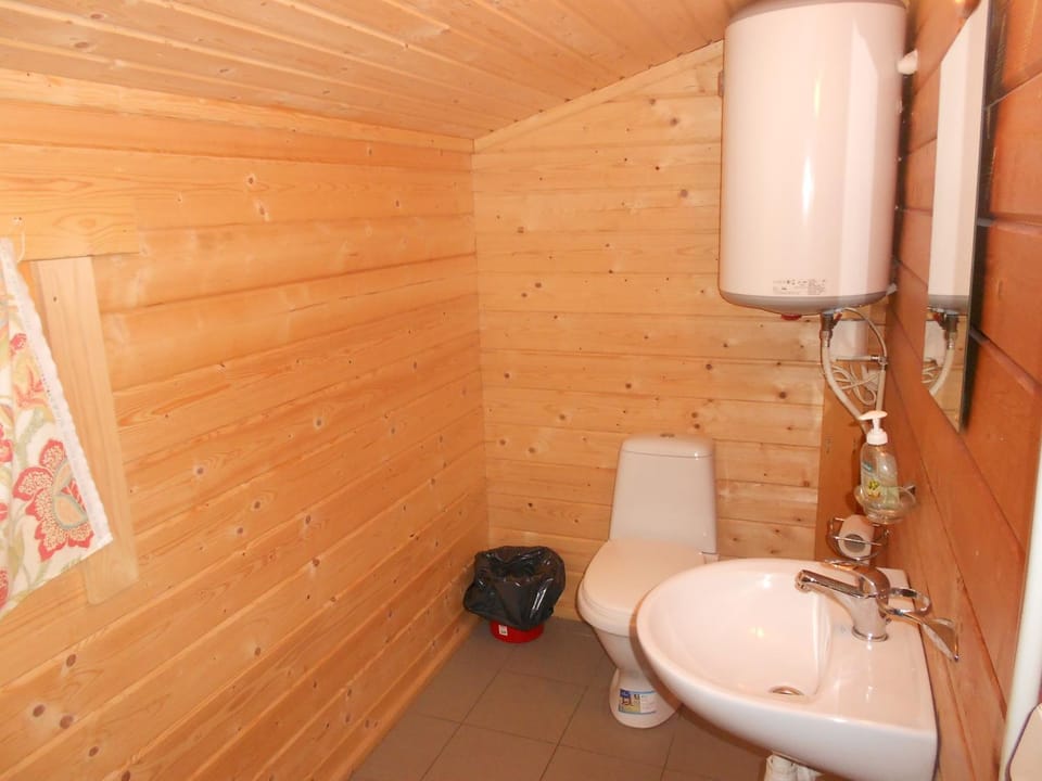 Artur´s Eaterie and Holiday home House in Estonia
