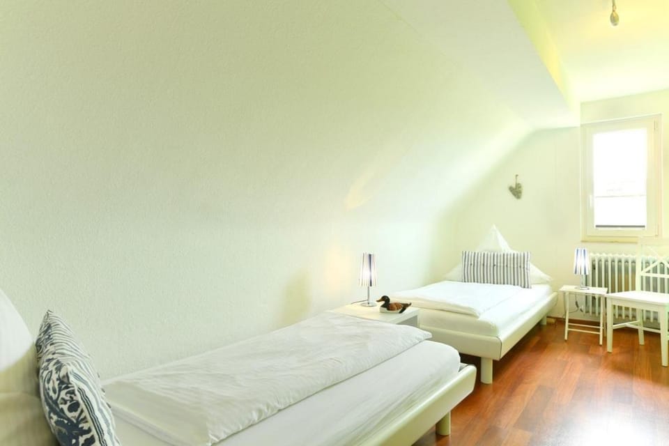 Property building, Living room, Bedroom