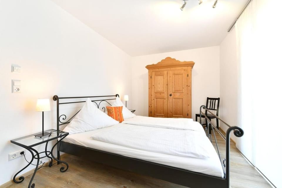 Property building, Living room, Bedroom