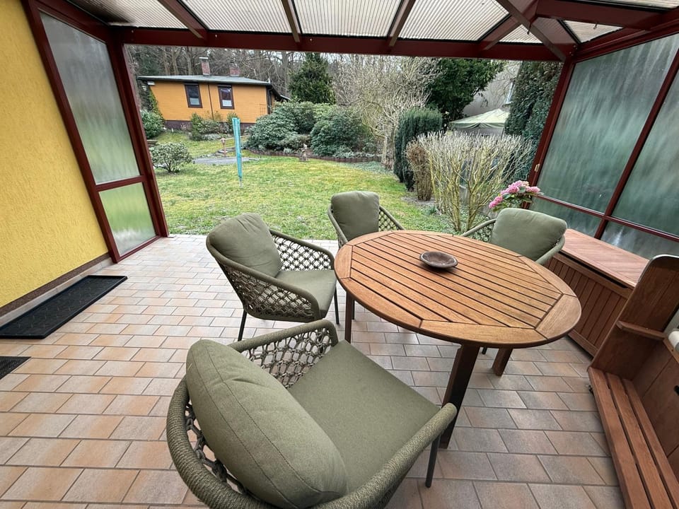 Balcony/Terrace, Seating area, Garden view