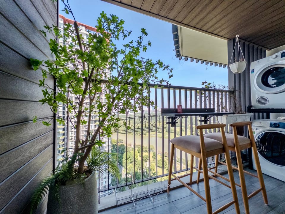 Day, View (from property/room), Balcony/Terrace, Seating area, washing machine, dryer