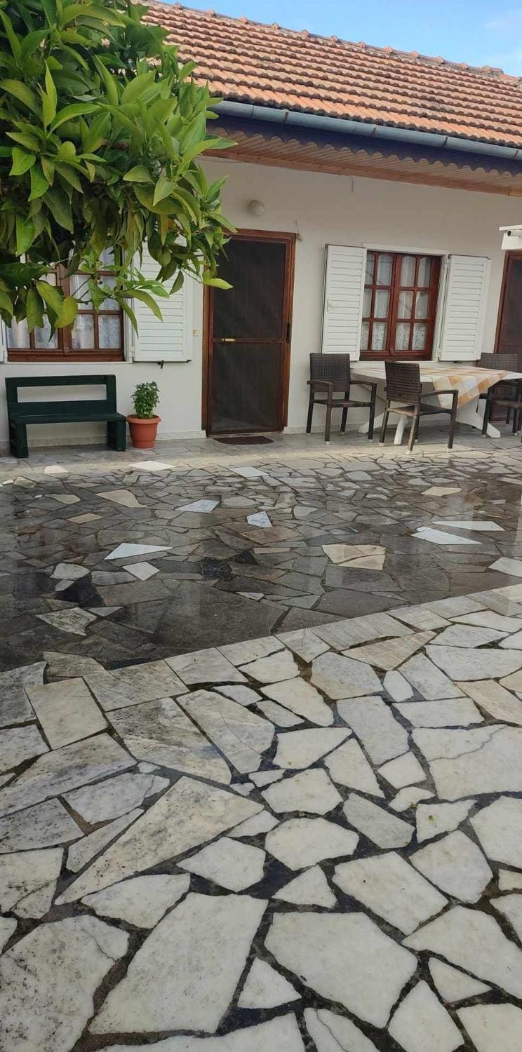 Lambrinis house House in Peloponnese, Western Greece and the Ionian