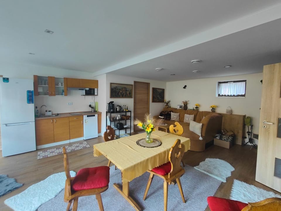 Property building, Kitchen or kitchenette