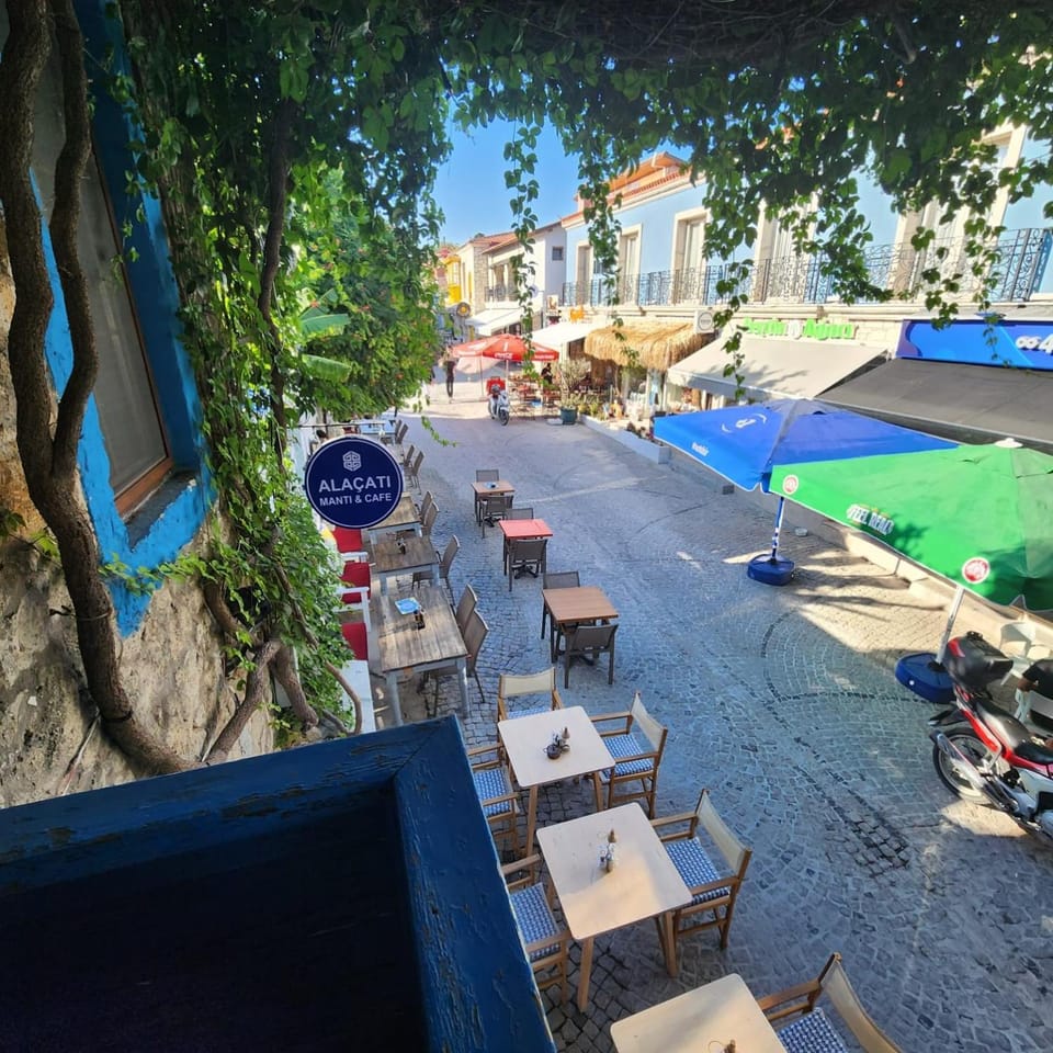 Kapela Taş Otel Alaçatı Hotel in Alaçatı